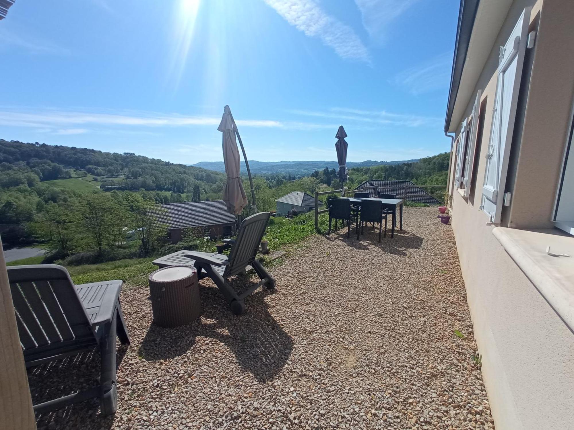 La Mirabelle 85M2 Comfort Et Tres Jolie Vue Cublac Exteriér fotografie